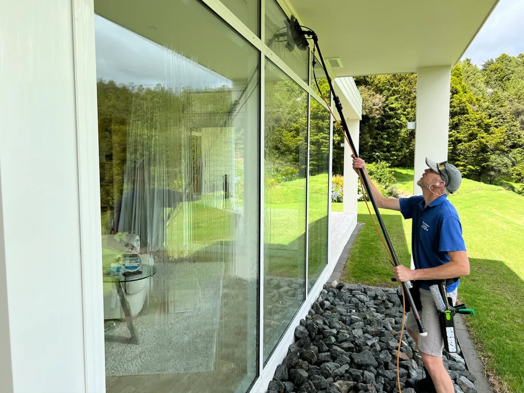 Bays-window-Gallery-07